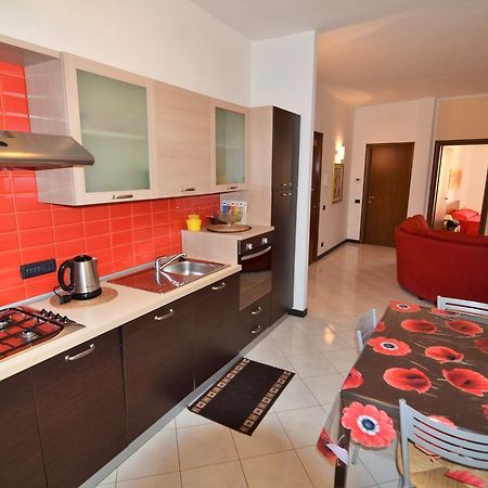 Elena Apartment Levanto Eksteriør bilde