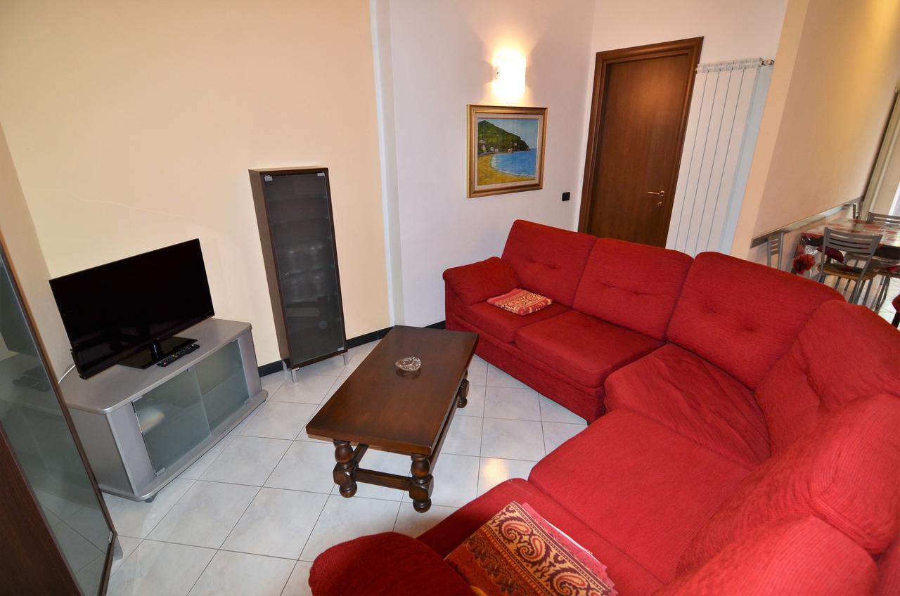Elena Apartment Levanto Eksteriør bilde